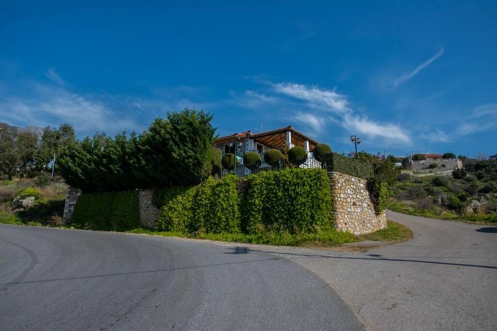 Kelly'S Villa In Stoupa Neokhorion  Екстериор снимка