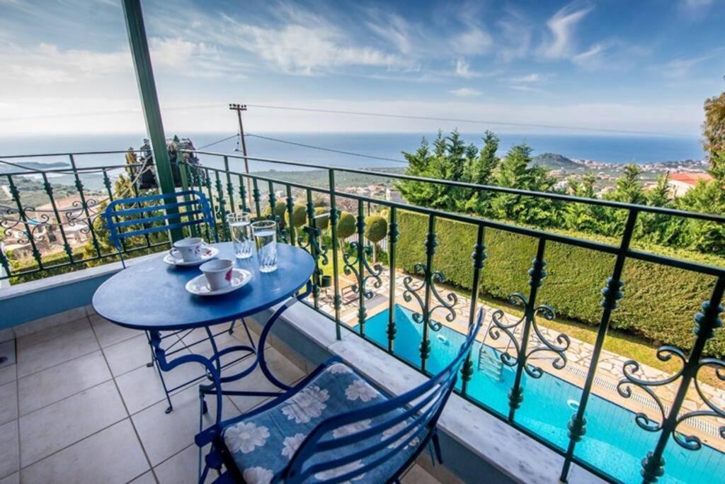 Kelly'S Villa In Stoupa Neokhorion  Екстериор снимка
