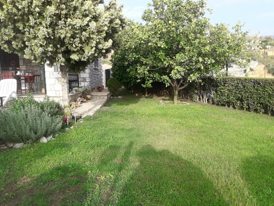 Kelly'S Villa In Stoupa Neokhorion  Екстериор снимка