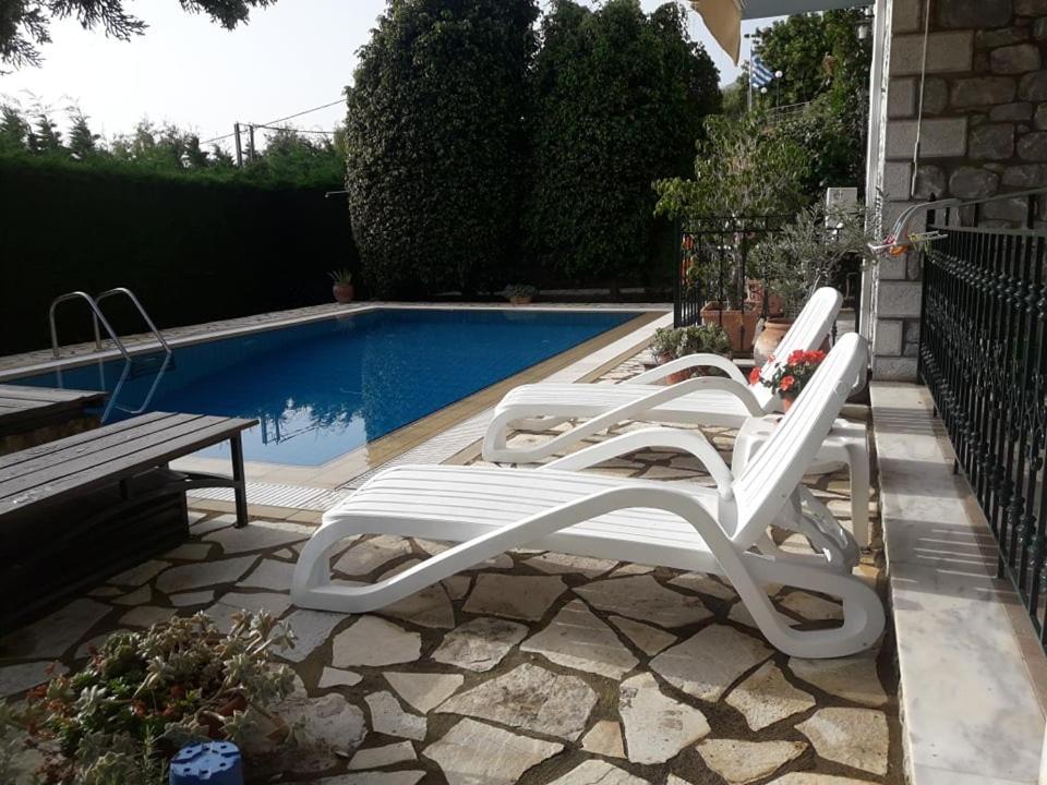 Kelly'S Villa In Stoupa Neokhorion  Екстериор снимка